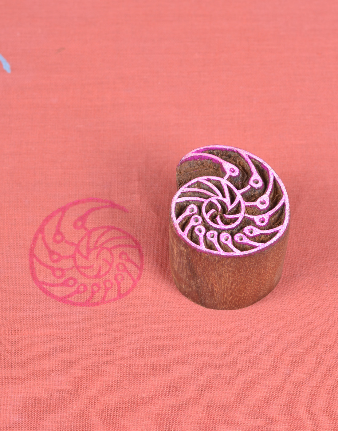 327 Mollusc Shape Wooden Printing Block Stamp Design.