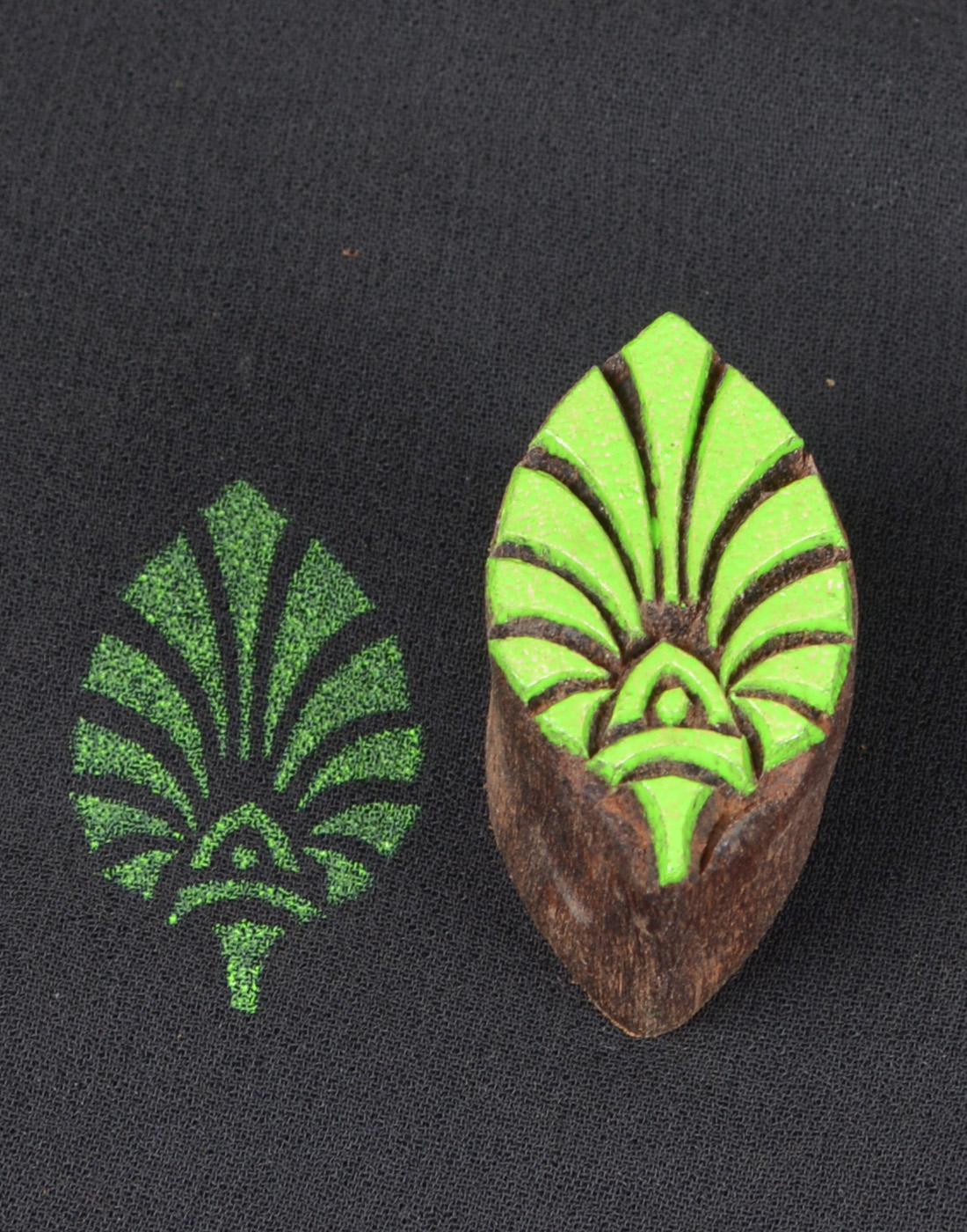 376 Leaf Wooden Printing Block 376