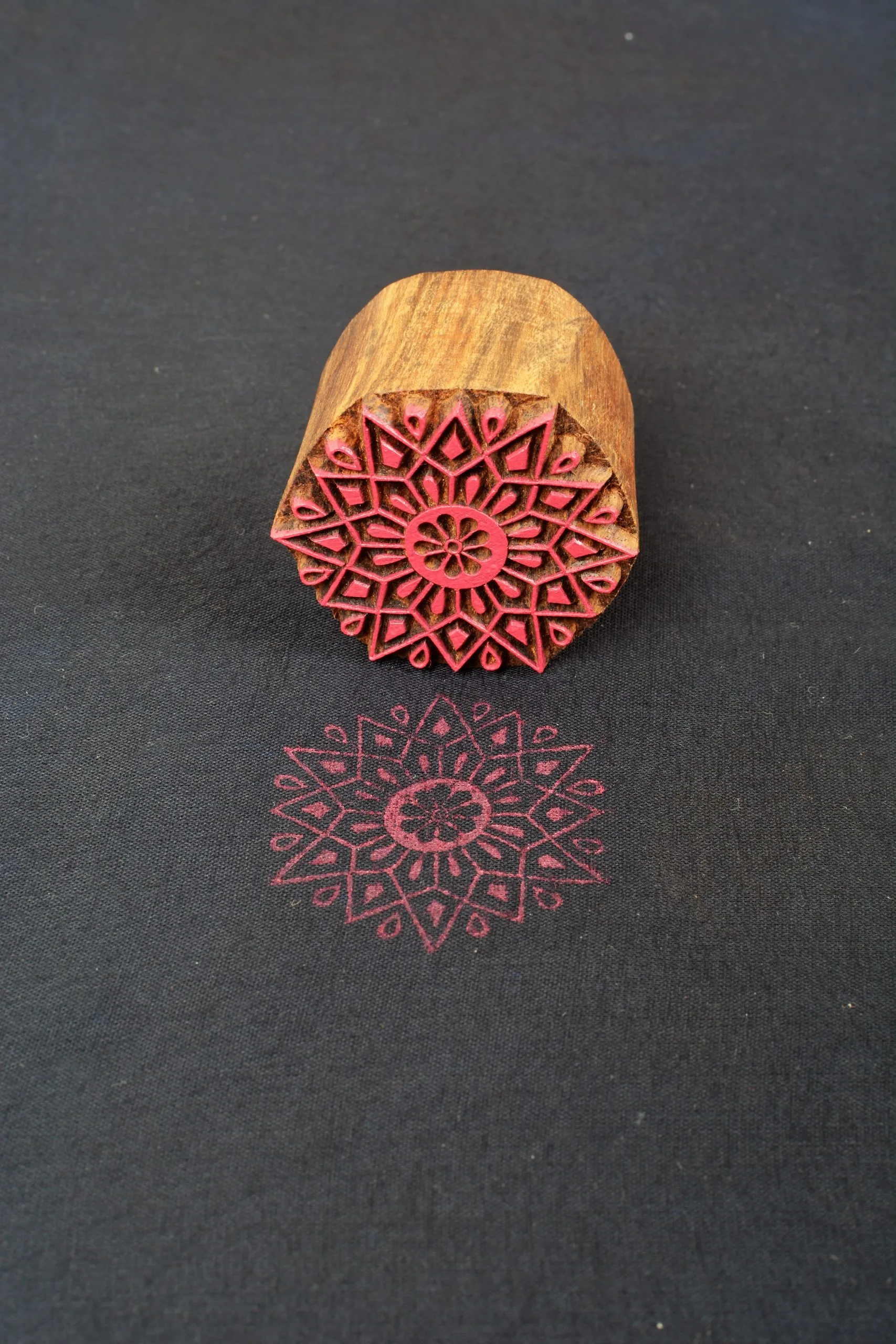 525 scaled Round Floral Wooden Printing Stamp 523 - Image 4