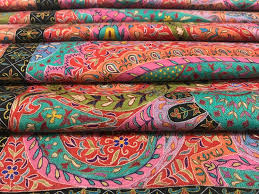 kalamkari shawl The Colors of Kalamkari Block Printing