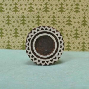 Round Floral 881