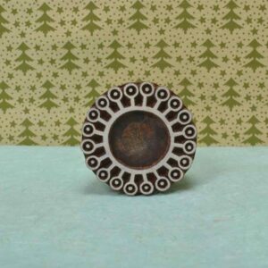 Round Floral 884